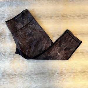 LULULEMON 2 Wunder Under Crop II Yoga Leggings Gold Brown Black Geometric